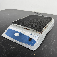 VWR Standard Analog Shaker image 1